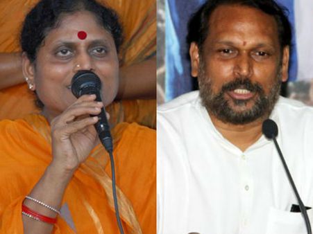 కొణతాల రామకృష్ణకు వైఎస్ విజయమ్మ ఫోన్..! ఎందుకు?