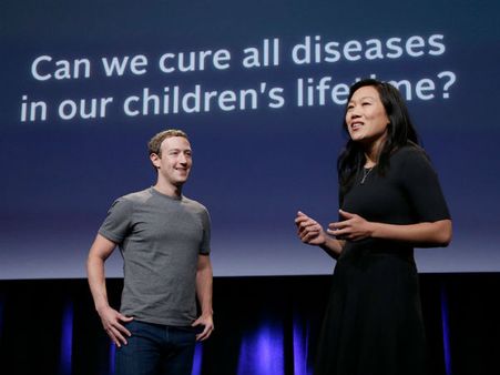 దాతృత్వం: చిన్నారుల కోసం జూకర్ బర్గ్ భార్య చాన్‌ కన్నీళ్లు