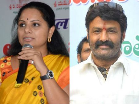 ఒకే వేదికపై బాలకృష్ణ, కవిత: బాలకృష్ణకు ప్రశంస