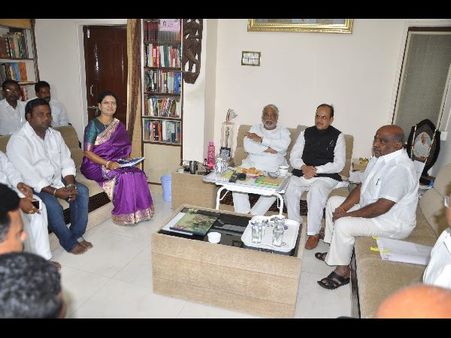 కొత్త జిల్లాల ట్విస్ట్, తెరపైకి మరో 2: ఇది కేసీఆర్ లక్కీ నెంబర్!