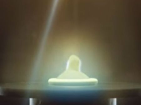 అంతరిక్షంలోకి కండోమ్స్.. ఎందుకో తెలుసా?