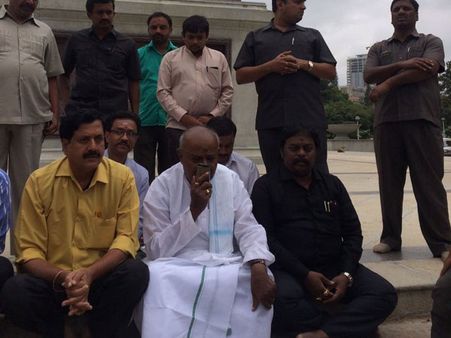 కావేరి కుంపటి: కర్ణాటకకు న్యాయం కోసం దీక్షకు దిగిన మాజీ ప్రధాని