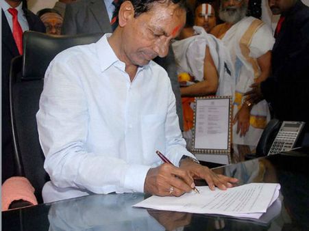 వెళ్లిపోయారుగా! ఇంకా ఉమ్మడేనా?: కేంద్రానికి సీఎం లేఖ!