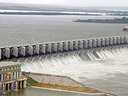 ట్రైబునల్ తీర్పు: తెలుగు రాష్ట్రాల మధ్య చిచ్చు రగిల్చిందా?