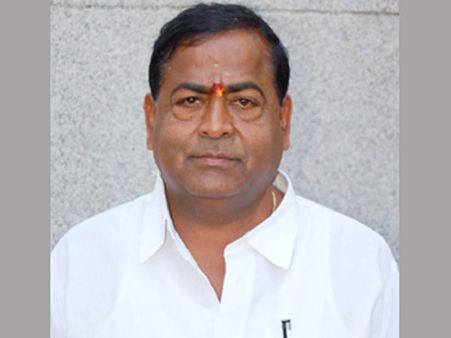 నయీంతో లింక్స్: నేతి విద్యాసాగరరావుపై వేటు?