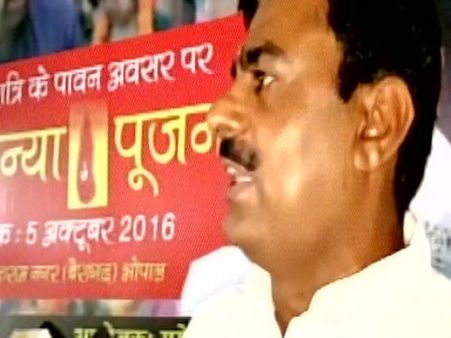 ‘తల్లిదండ్రుల తొలిరాత్రి వీడియో అడిగే రకాలు’: కేజ్రీ, చిద్దుపై తీవ్ర విమర్శలు