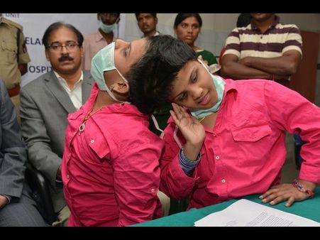 వీణా-వాణీ: 14ఏళ్ల వ్యథ తీరేదెప్పుడు?