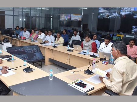 బాబుకే సారథ్యం.. పెద్ద నోట్ల రద్దుపై ఆరు రాష్ట్రాల సీఎంలతో సబ్ కమిటీ..