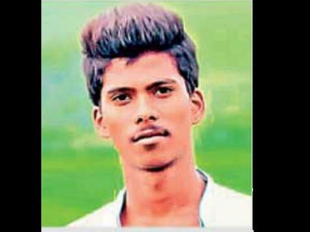 ప్రేమే ప్రాణం తీసిందా: బీటెక్ విద్యార్థి హత్య కలకలం