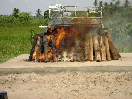 వివాహలకు ఇచ్చినట్టుగానే అంత్యక్రియలకు కూడ సడలింపులు ఇవ్వాలి