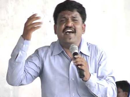 దేశపతి శ్రీనివాస్‌కు ఎమ్మెల్సీ! : కేసీఆర్ గ్రీన్ సిగ్నల్ ఇచ్చారా!