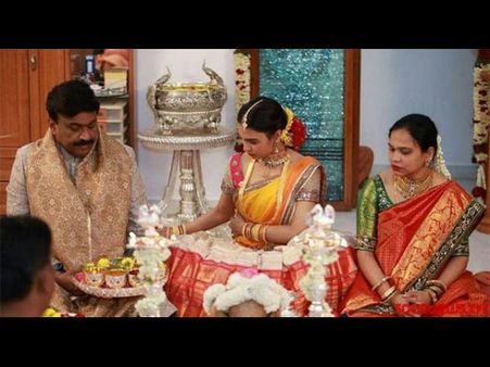 గాలి కార్యాలయంలో డాక్యూమెంట్లు సీజ్ !