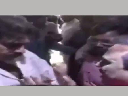 మా సమస్యలు ఇవే: బాబు ప్రభుత్వంపై పవన్ కళ్యాణ్‌కు జర్నలిస్ట్ ఫిర్యాదు!