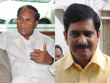 జగన్‌పై దేవినేని ఆగ్రహం, 20 మంది కోసం 80 మందిని బలి చేస్తారా: మోడీపై కోడెల ఆగ్రహం