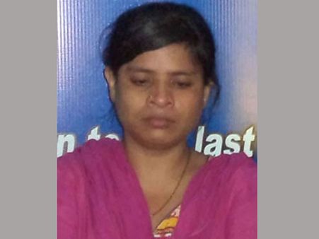 జంట హత్యల కేసు: నయీం మేనకోడలు అరెస్టు, 9 కేసుల్లో పాత్ర