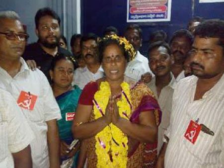 ‘బాబు పతనానికిదే నాంది-జగన్ అండ వెయ్యేనుగుల బలం’