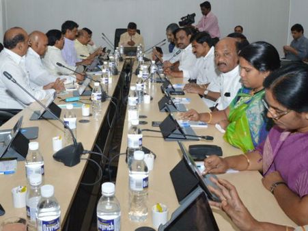 అమరావతిలో మెడికల్ కాలేజ్, స్టార్ హోటల్ : కేబినెట్ సబ్ కమిటీ నిర్ణయం