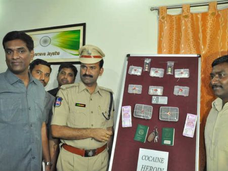 వ్యాపార వీసాపై వచ్చి మత్తుపదార్థాల విక్రయిస్తున్న నైజీరియన్లు