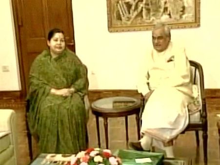 ఆప్తులకు ఆమె అమ్మ, ప్రత్యర్థులకు మాత్రం కఠినాత్మురాలు