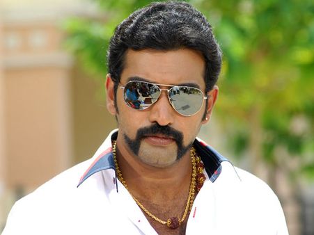 బాబాయ్ బాలయ్య బాటలో హీరో తారకరత్న?