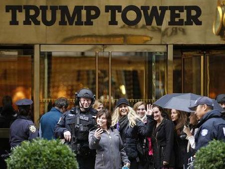 కాసేపు కలకలం: ట్రంప్ టవర్స్ లో బాంబు, పరుగులు దీసిన జనం