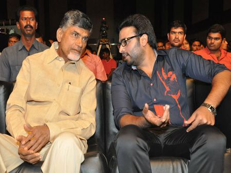 చంద్రబాబు సొంతూర్లో ఏటీఎం..!: నారావారిపల్లెలో నారా రోహిత్ సందడి