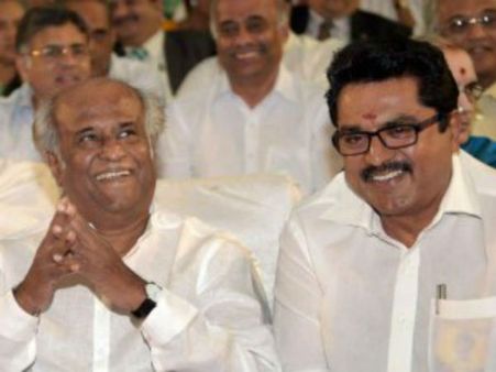 తమిళనాట చిచ్చు: రజినీని అడ్డుకుంటానన్న శరత్ కుమార్