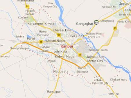 మూడేళ్ళబాలిక మూడు గంటలు శిథిలాలకిందే..క్షేమంగా