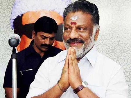 పన్నీరును కౌగిలించుకొని ఏడ్చిన ఎమ్మెల్యే, జయ ఫ్యామిలీకి విజ్ఞప్తి