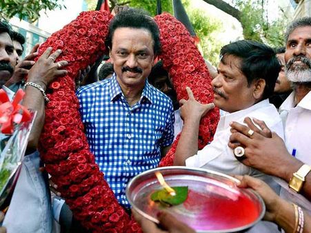 ఎంఏల్ఏలు చెన్నైకు రాకూడదు, స్టాలిన్ వ్యూహమిలా...