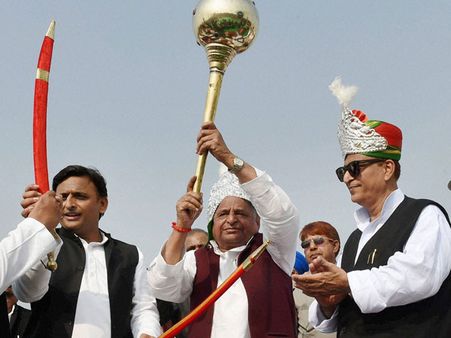 యూపీలో కొనసాగుతోన్న ఆఖరి విడత పోలింగ్..