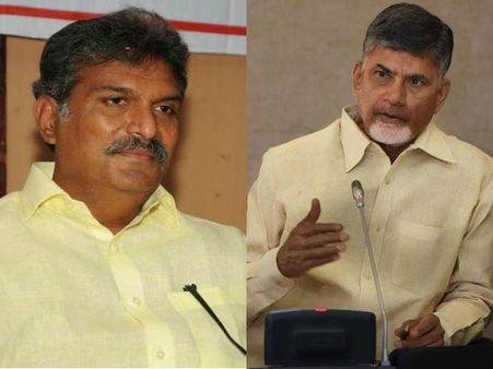 తలనొప్పేంటి, అంతా తెలుసు, సారీ చెప్పండి: బాబు ఆగ్రహం, ముందే రిపోర్ట్..