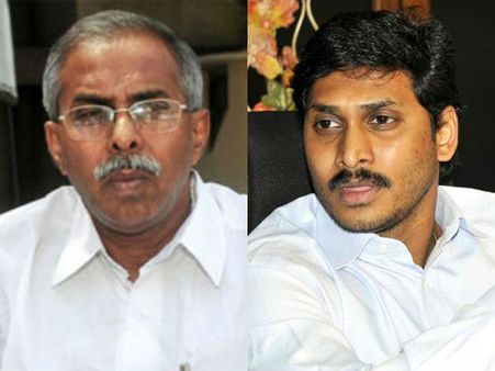 'ఏం లాభం... బాబాయ్‌ని గెలిపించుకోలేకపోయారు', 'జగన్ అతి వల్లే'