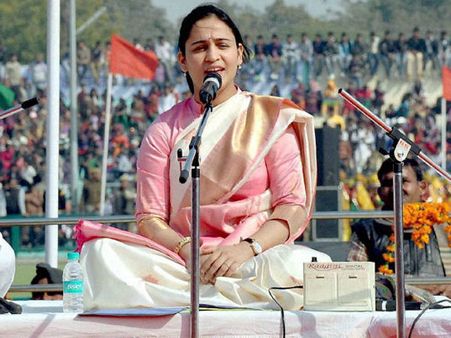 అఖిలేష్! మాటిచ్చావ్‌గా, కుటుంబం కలిసే ఉండాలని: అపర్ణా యాదవ్