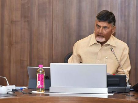 చింతమనేని నుంచి అంబరీష్ దాకా: చంద్రబాబు పట్టు తప్పుతున్న వైనం