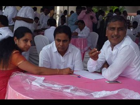 కెసిఆర్ వారసుడు కెటిఆరే: రాజీకి హరీష్, కవిత?