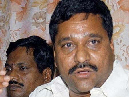 మీ బాధేంటి? సీఎం స్థాయికి ఆ మాత్రం 'ఇల్లు' ఉండొద్దా?: అమరనాథ్ రెడ్డి