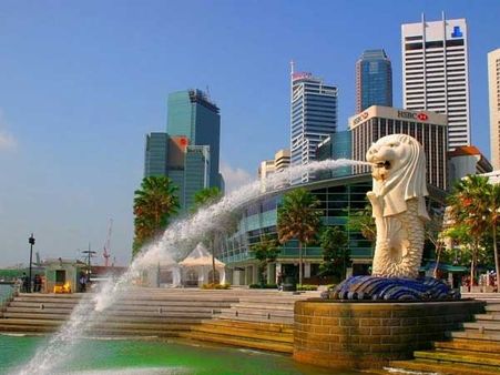 భారత ఐటీకి సింగపూర్ షాక్: భారీగా వీసాల తగ్గింపు!