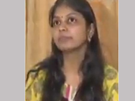 షాక్: ఎన్నారై టెక్కీ మధుకర్ రెడ్డి భార్య స్వాతి ఆత్మహత్యాయత్నం, పరిస్థితి విషమం