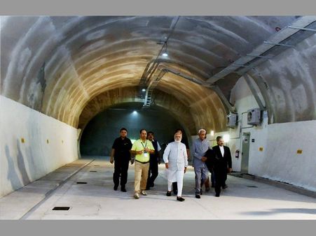 ఈ టన్నెల్‌తో కశ్మీరీ వ్యాలీకి సరికొత్త వన్నెలు