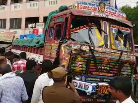 'ఆ ఒక్క ఘటనతో చంద్రబాబు ప్రభుత్వానికి డ్యామేజ్ జరిగింది..'