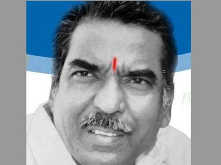 ఏం పాపం చేశారని?: కరణం వర్గీయుల అంత్యక్రియల్లో మిన్నంటిన రోదనలు..