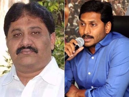 సొంత జిల్లాలో జగన్‌కు ఎమ్మెల్యే షాకిస్తారా?: రాచమల్లు వివరణ