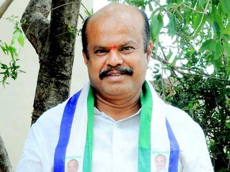 'రివాల్వర్'పై ఎస్పీ ట్విస్ట్: తప్పు నారాయణ రెడ్డిదే!, హత్యలో కొత్త కోణం..