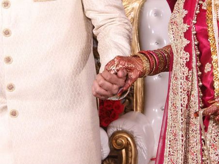 దేశమంతా ఆమెపై పొగడ్తలు: వరుడి తాట తీసిన కొత్త పెళ్లి కూతురు..ఏం జరిగిందంటే?