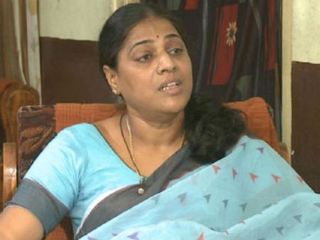 కేఈ నుంచి ప్రాణహాని.. మాకేం జరిగినా ఆయనదే బాధ్యత: నారాయణరెడ్డి భార్య