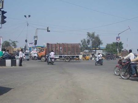 చేయకూడని పనిచేసి.. అడ్డంగా బుక్కైన మహిళా ఆర్టీవో అధికారి!