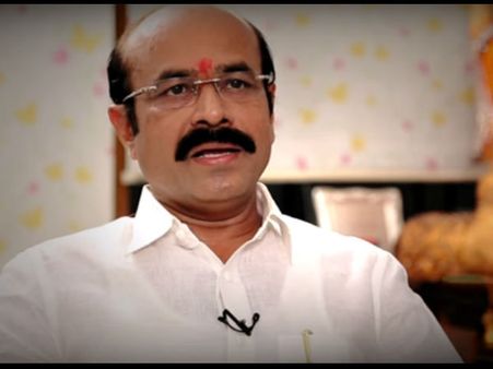 బీకాంలో సీఈసీ: అప్పుడు జలీల్.. ఇప్పుడు ఎస్వీ మోహన్, ‘టీడీపీలో మేధావులు’