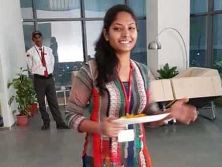 దారుణం: టెక్కీ అంజలిని వెంటాడి కాల్చి చంపారు(వీడియో)