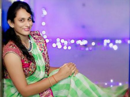 శిరీష కేసు: కుకునూర్ పల్లి పోలీస్ స్టేషన్ ఎదుట గ్రామస్థుల ధర్నా, ఎందుకంటే?